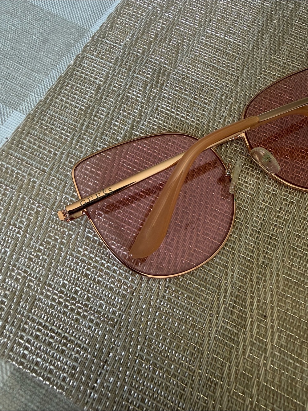GUESS | sunglasses